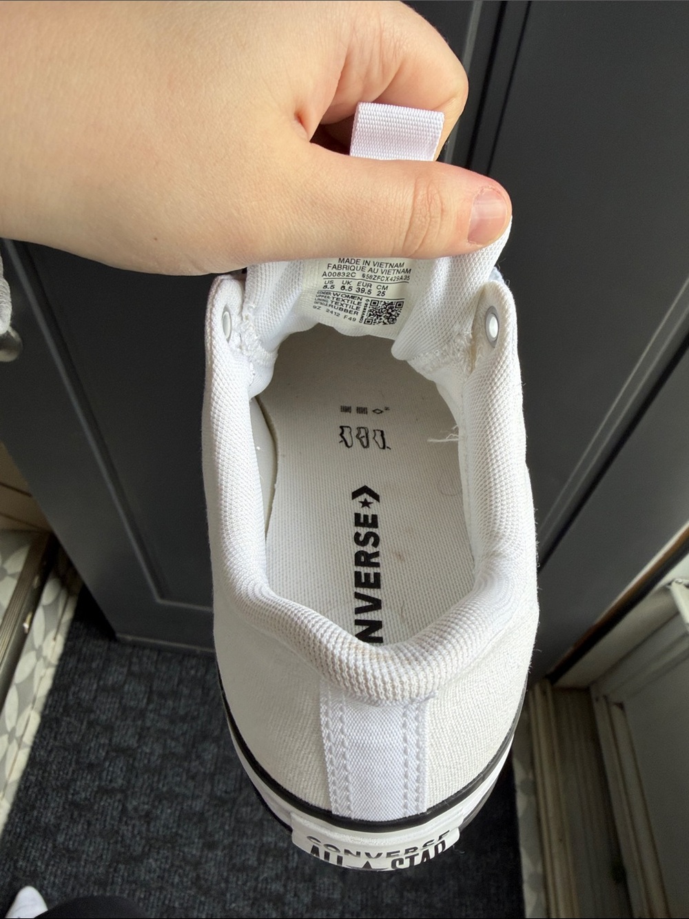 Converse Women’s White Rave Low-Top Sneaker with Black Stripe - Picture 10 of 10